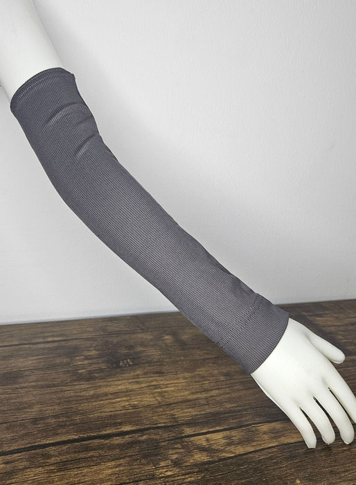Ribbed Hand Sleeves