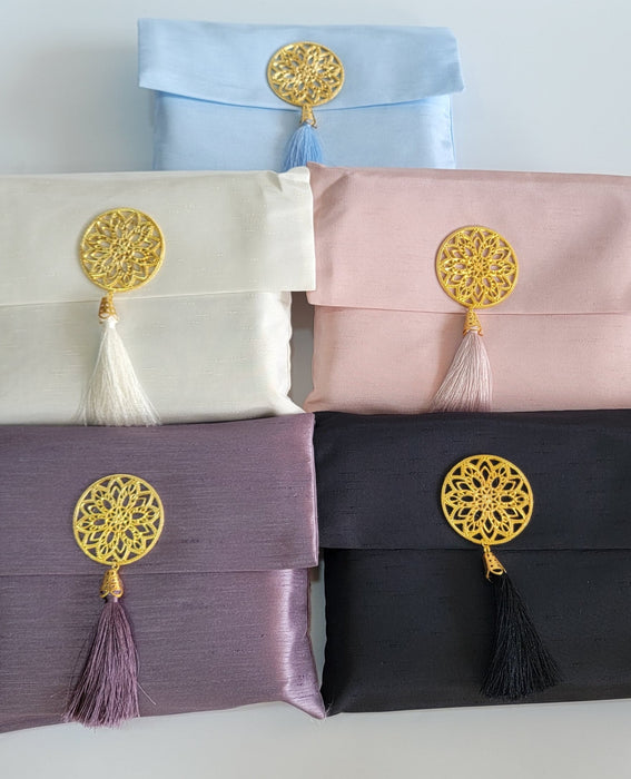 Lightweight Prayer Mat with Pouch